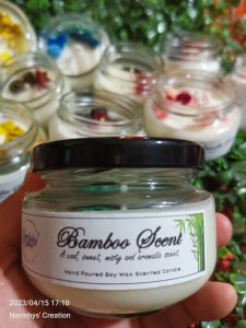 Scented Candle -Pure Soy Wax Candle (Hand-poured pure soy wax with dried flowers-lid can be gold or black)