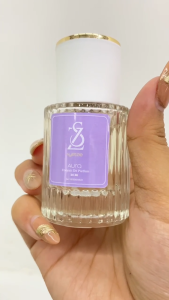 Syeszie Extrait De Parfume 30ml - Tersedia 6 Varian - Parfum Syeszie - Tahan Lama - Agen Nasa