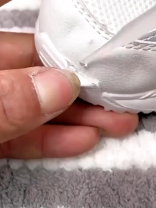 3 วิแห้งทันที ติดรองเท้าเหมือนใหม่ กาวรองเท้า กาวติดรองเท้าอย่างดีเหนียวแน่นติดทน กาวติดรองเท้า กาวติด กาวกันน้ำ ไม่เลอะ ไม่ออกได้ 10 ปี ส่งจากกทมพร้อมสต็อก