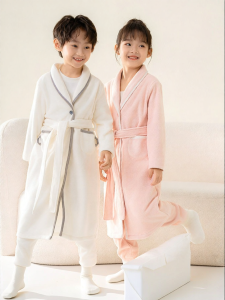 batubatu | Flannel Sherpa Fleece Padded Kids Bathrobe