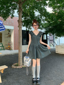 ชุดเดรสเด็กผู้หญิงคอวีแขนสั้นผ้าเดนิมทรงเอเข้ารูปเอวสูงผ้าฝ้ายลายดอกไม้ฤดูร้อน ชุดเดรสกระโปรงสั้นผู้หญิง