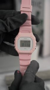 Jam Tangan Wanita Casio Pop W-218HC-4A Digital Pink Dial Resin Band