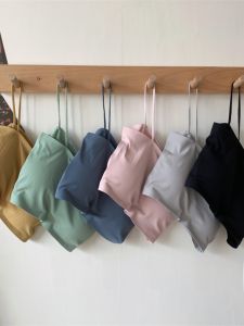 เสื้อชั้นในแบบเกาะอกผ้าไหมน้ำแข็งไร้ตะเข็บสำหรับผู้หญิง ฤดูร้อน 2025 เสื้อกั๊กบาง สายเดี่ยวป้องกันแสง ใส่ด้านใน แผ่นเสริมหน้าอก แขนกุด