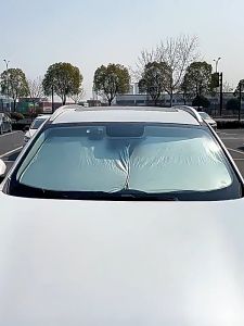 BenMax ร่มกันแดดในรถ กัน UV ม่านบังแดดรถยนต์ ที่บังแดดในรถยนต์ บังแดดหน้ารถ สไตล์พับเก็บรถบังแดด UPF80+ สะท้อนแสงแดด แถมกระเป๋าหนัง