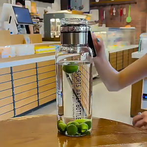 1.5L Large Capacity Glass Water Bottle - Portable Transparent for Travel Outdoor Sports