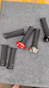 Cùm tăng tốc ACCOSSRTO niken tặng kèm bao tay tbt lắp đặt nhiều dòng xe