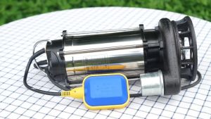 220V Submersible Pump Cutting Sewage Pump Agricultural Septic Tank Biogas Tank Sewage Special Irrigation Pump