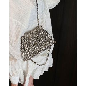 Túi Đeo Chéo Dệt Hạt Bạc Rỗng Sang Trọng Thời Trang Xuân 2025 Túi Đeo Chéo Tay Cầm Hợp Kim Mini