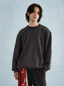 Champion | Crewneck Embroidered Couples Sweatshirt