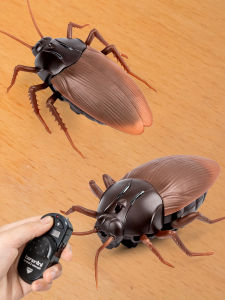 Remote Control Spider Toy Funny Electrical Crawling Roach Small Strong Electronic Mouse Spider Toys Creative Insect Figurines