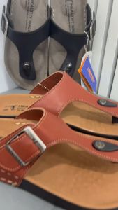 S รองเท้าเพื่อสุขภาพ รองเท้าแตะ แบบหูคีบ หูหนีบ deblu เดอบลู รุ่น BD M 4500 สี ดำ แทน น้ำตาล Size 39-44