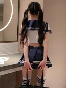 เสื้อเชิ้ตแขนสั้นผู้หญิงสไตล์ JK ชุดนักเรียนญี่ปุ่น ทรงเข้ารูป สีขาว ชุดเสื้อผ้าทำงานฤดูร้อน แฟชั่นลำลอง เสื้อเชิ้ตผู้หญิง