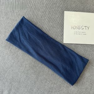 White Knitted Sport Headband Fitness Hair Tie Seamless Band Versatile Hair Accessory for Women Fresh out Japanese Korean Style