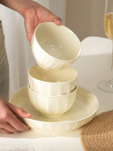 Fresh Cream Style Single Student Dinner Bowl Home Use High Aesthetic Value Porcelain Soup Bowl for Noodles And Rice