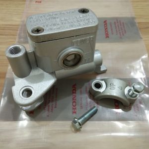 Master Rem Atas Assy Depan Revo Absolute Revo Fit Fi Blade Lama Blade New Beat Vario Rumah Minyak Rem Assy Depan Handle Kanan Revo Blade Beat Vario