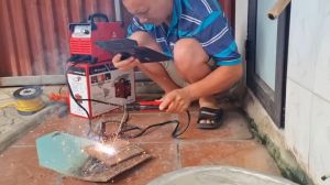 Máy hàn mini máy hàn điện tử chính hãng etop máy hàn que 25. Tặng bộ phụ kiện đầy đủ