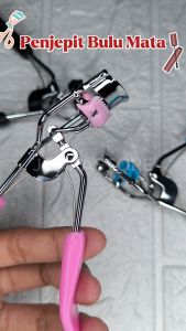 Penjepit Bulu Mata Portable Pink Biru Ungu: Desain Lentik & Sisir Estetik
