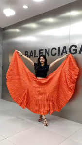 8081 Slimming Flared Versatile A-Line Spring Mature Style Pleated Skirt Loose One Size (45-75kg)