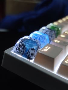 Cherry | Snowy Torii Diao Resin Customized Keycap Translucent