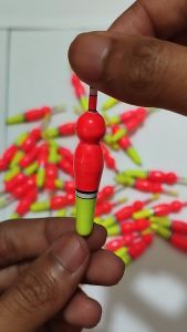 PELAMPUNG pancing KUMBUL PANCING STARLET PANJANG 7 CM BAHAN KAYU WARNA MERAH