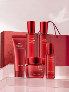 pechoin | Lingzhi Replenishing Collagen Anti-Wrinkle Tightening Moisturizing Skin Care Set