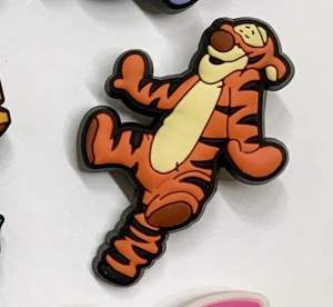 JBCT👠🌈⚡️ตัวติดรองเท้ามีรู  “ วินนี่ เดอะ พูห์ และ เพื่อน ” 👠🔅❤️ Shoe charm “ Pooh & Friends “ งานดี ราคาดี งานดี