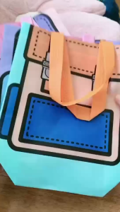 SERENITY 1pc Cartoon Print Non-woven Shopping Bag Dopamine Color Durable and Wear-resistant Candy Gift Bag Large Capacity Reusable