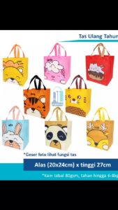 Tas Kain Spunbond Tebal Karakter Animal Ulang Tahun Anak Tas Ultah Souvenir Goodie Bag 1pcs