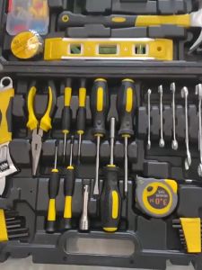 108/82/9PCS Tool Kit with Plastic Storage Case Car & Home Repair Hand Tools