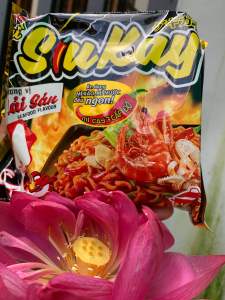 “Combo10Gói “Mì SiuKay Hải Sản – Cay tới cá mực bỏ chạy mình vẫn ăn tiếp ”
