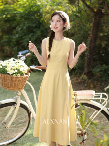 Đầm Áo Choàng Vàng Pháp