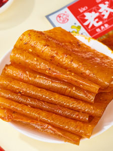 Traditional Spicy Snack Large Hot Strips Spicy Bean Products Hunan Specialties Old Fashioned Spicy Snack from China