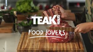 TeakHaus Essential Cutting Board (M) 403