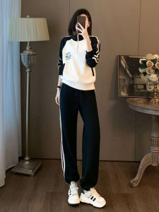 ทันสมัย ลำลอง ชุดกีฬาสําหรับผู้หญิง ฤดูใบไม้ผลิ ฤดูใบไม้ร่วง หลวม พรางหุ่น เสื้อสเว็ตเชิ้ต กางเกงวอร์ม ชุดสองชิ้นรูปลูกแพร์ พลัสไซส์