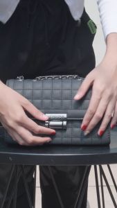 HONYAN Tas Selempang Wanita Model Chenel Terbaru Original - Caren Shoulder Bag