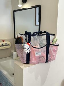 Large Capacity Swimming Bag Net Beach Bag Waterproof Dry Wet Separation Storage Bag for Swimming Equipment And Beach Use