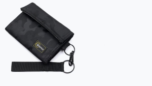 LAZ066) [SCENTED WITH PERFUME] HIGH QUALITY SNIPER WALLET VELCRO FOLD WALLET with CARD HOLDER + FREE WRISLET STRAP Bags Compartment