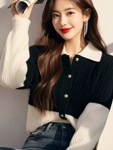เสื้อคาร์ดิแกนถักคอวีแขนยาวสีดำขาวสำหรับผู้หญิง ฤดูใบไม้ผลิ 2025 แฟชั่นเกาหลี ทรงหลวม ปกโปโล คอกลม ไม่ต้องรีด