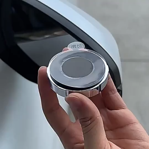Ultra-Clear 360° Rotatable Blind Spot Mirror with Suction Cup for Enhanced Rear Vision