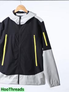 Mens Outdoor Hiking Skiing Windbreaker Windproof Softshell Lightweight Jacket Zip Up Hooded Coat Outwear with Multi Pockets