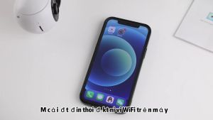 Camera Wifi ngoài trời 8 LED Đuôi Bóng Đèn Xoay 360 Độ 3.0Mps - 1080P