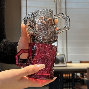 Stylish Retro Style Glass Cup with Handle Beautiful Rose Red Iceberg Coffee Drink Cup for Cold Beverages from China