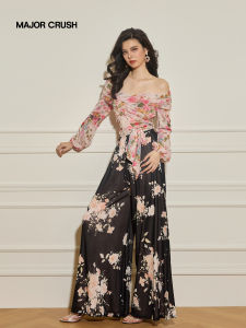 Off-Shoulder Reversible Floral Women Set