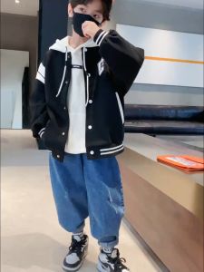 WANDER เสื้อโค้ทเด็กญี่ปุ่น แจ็คเก็ตของเด็กชาย ดีไซน์สีทึบสไตล์เกาหลี เสื้อแจ็คเก็ตทรงหลวมผ้าฝ้ายบริสุทธิ์สำหรับเด็กผู้ชาย 23827