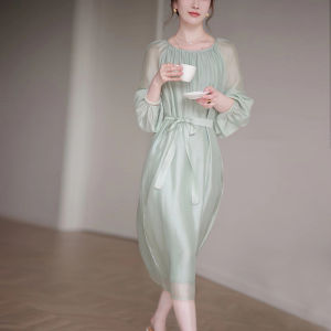 QFN | Elegant and Slimming Green Dress
