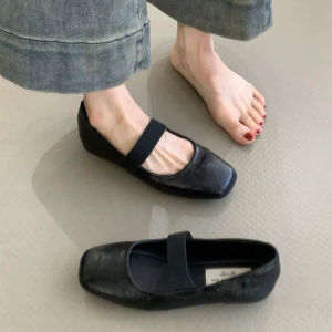 Giày Mary Jane Cổ Điển Cho Nữ 2025 Giày Đế Mềm Thanh Lịch Kiểu Pháp Mới Đi Cùng Váy Giày Đế Bằng Đế Mềm Thời Trang Thường Ngày