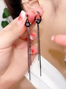 Black Carat Crystal Earrings Sansheng III Long Fringe Earrings Accessible Luxury Easiest for Match Fancy Earrings Ear Clip Women