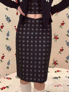 กระโปรงทรงตรงเอวต่ำประดับลูกปัดสุดเก๋สำหรับสาวๆ กระโปรงทรงเอผ้าโพลีเอสเตอร์ กระโปรงทรงเอเอวสูง ฤดูร้อน 2024