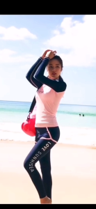 SURF READY STOCK Swimming Wear For Women 游泳装女 游泳衣女 3 Piece Swimsuit Women Elegant Long Sleeve Sunscreen Quicky Drying Suits Beachwear for women 长袖泳衣 游泳衣 swimming suit for women游泳衣女装plus size swimsuit women泳衣女装保守 游泳装女 Surfing Swimwear Snorkeling