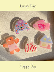 Cute Fish Bear Stretchable Adhesive Mobile Phone Stand Cartoon Style Desktop Sticky Gas Bag Support for Watching TV Shows